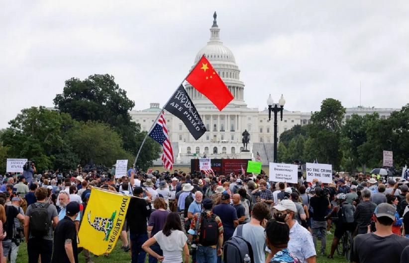 Massa Pendukung Donald Trump Kembali Geruduk Gedung Capitol AS