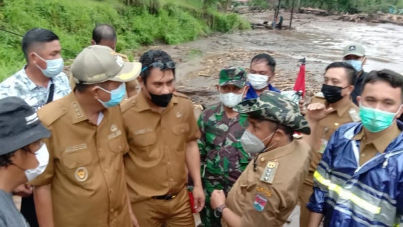 Banjir Bandang Terjang Minahasa Tenggara, Ruas Jalan Nasional Putus