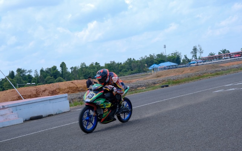 Pembalap Muba Tercepat di Motoprix Piala Presiden 2021