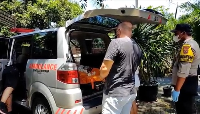 Bule Kanada Tewas Bunuh Diri di Vila, Tinggalkan Sepucuk Surat untuk Kekasih