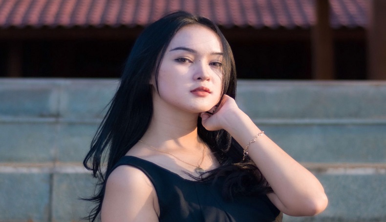 Penjual Kopi di Cianjur Mirip Anya Geraldine Kini Sibuk di Dunia Entertainment