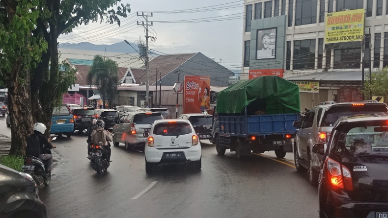 11 Daerah di Sulut Masuk Wilayah PPKM Level 2, Suasana Kota Makin Ramai