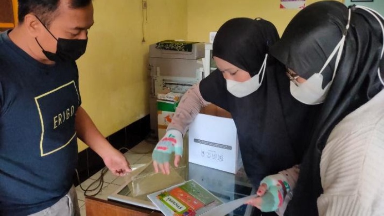 Mahasiswa UNS Kembangkan Buku Edukasi Covid-19 untuk Anak Berbasis AR