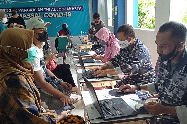 Jadi Sasaran Serbuan Vaksinasi TNI AL-MNC Peduli, Siswa SMA Bias Jogja Ingin PTM Dimulai