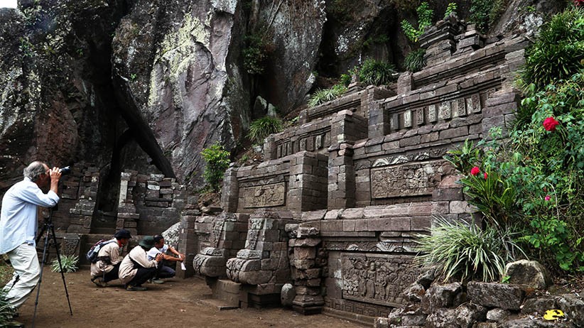 Penampakan Candi Kendalisada, Berdiri Kokoh Sejak Abad 15 di Lereng Gunung Bekel - Bagian 2