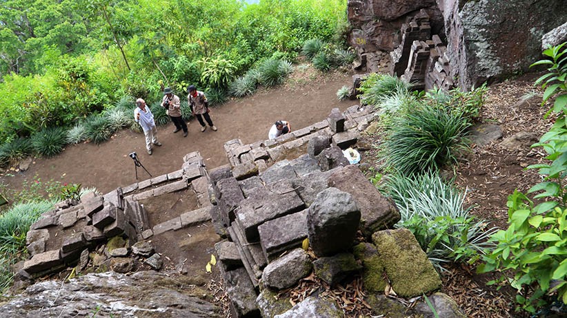 Penampakan Candi Kendalisada, Berdiri Kokoh Sejak Abad 15 di Lereng Gunung Bekel - Bagian 4