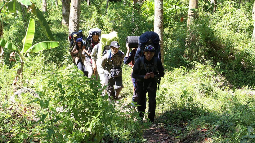 Berburu Harta Karun Peninggalan Kerajaan Majapahit di Gunung Keramat - Bagian 7
