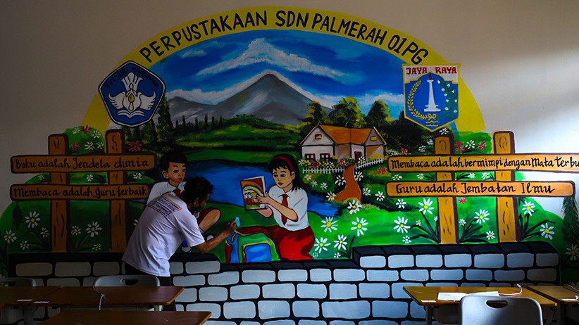 Pekerja Keras, Driver Ojek Online Ini Sukses Sekolahkan 3 Anak hingga Lulus Kuliah - Bagian 2