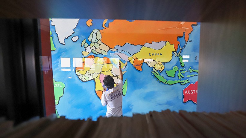 Pekerja Keras, Driver Ojek Online Ini Sukses Sekolahkan 3 Anak hingga Lulus Kuliah - Bagian 3