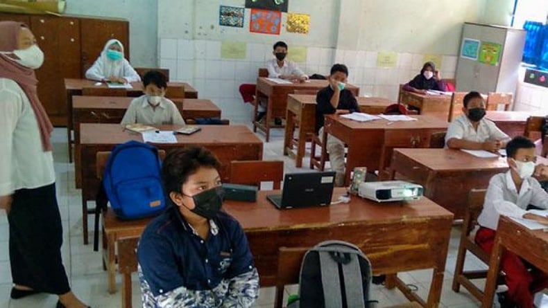 Muncul Kasus Positif Covid-19, 15 Sekolah di Tangerang Ditutup Sementara