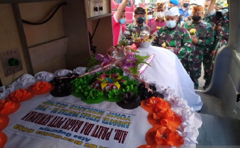 Jenazah Pratu Ida Bagus Putu Gugur Ditembak KKB Dimakamkan di Taman Makam Pahlawan