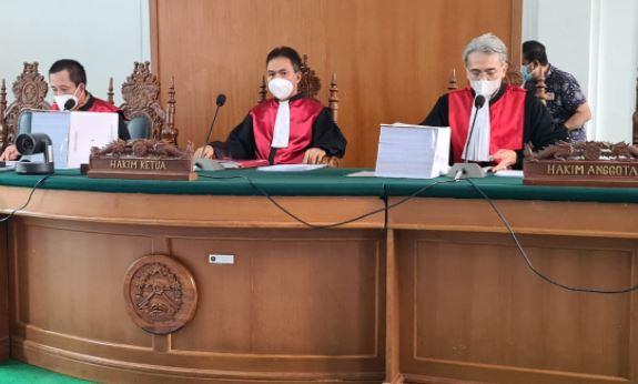 title Sidang Nurdin Abdullah, Saksi Sebut Uang Pinjaman Rp4,6 Miliar Sudah Dikembalikan Sidang Nurdin Abdullah, Saksi Sebut Uang Pinjaman Rp4,6 Miliar Sudah Dikembalikan