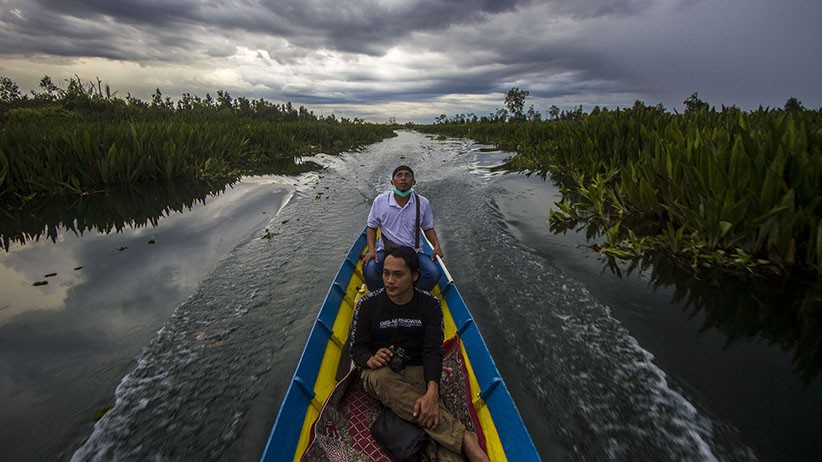 Wisata Religi ke Makam Datu Muning dengan Perahu Kelotok - Bagian 1