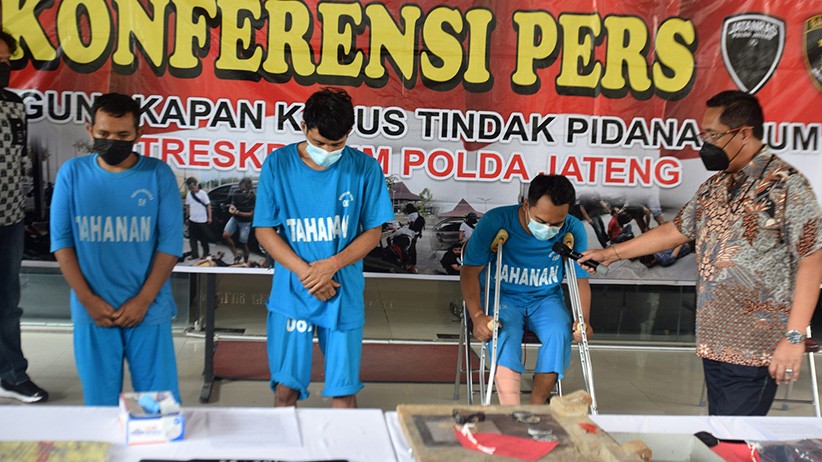Komplotan Spesialis Pembobol Toko Modern Wilayah Jawa Tengah Berhasil Ditangkap - Bagian 1
