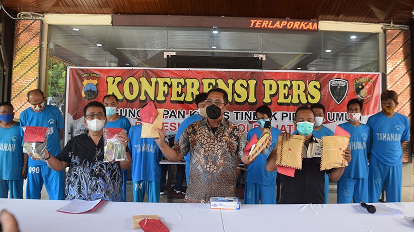 Komplotan Spesialis Pembobol Toko Modern Wilayah Jawa Tengah Berhasil Ditangkap - Bagian 2