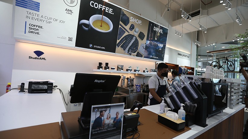  Usung Konsep Lifestyle Showroom, BMW Studio AML Hadir di Bogor - Bagian 6
