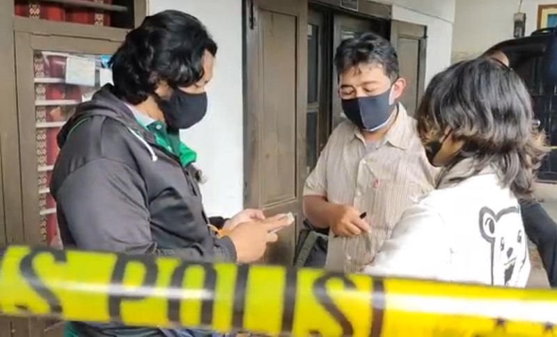 Mahasiswa Kediri Tewas Tergantung di Rumah Kontrakan, Polisi Periksa Teman Korban