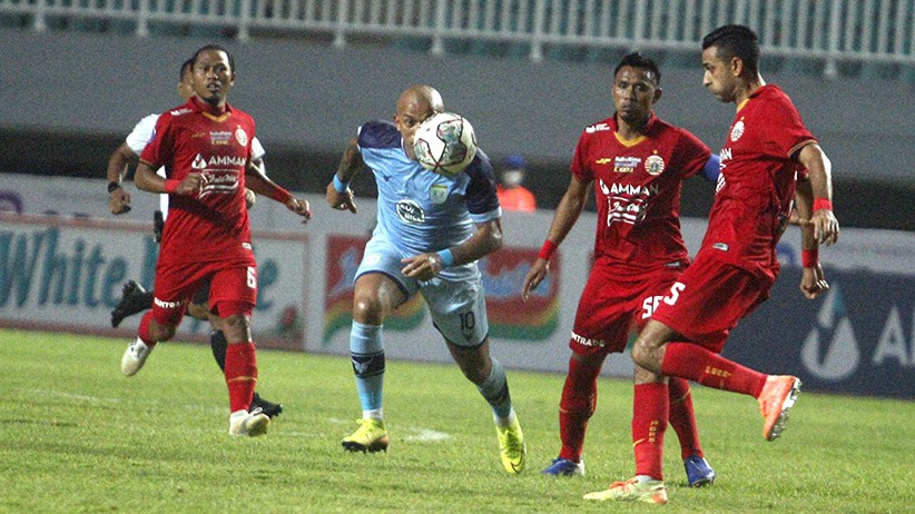 Hasil Liga 1 : Persija Jakarta Kalahkan Persela Lamongan 2-1 - Bagian 3