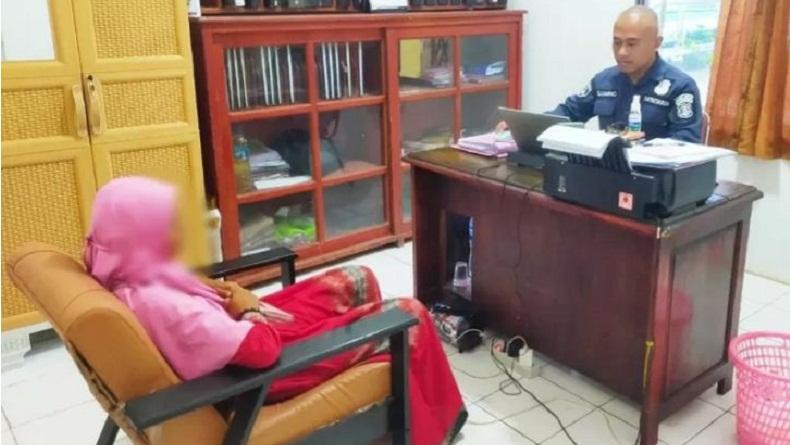 Ibu Ini Letakkan Bayi Baru Lahir di Depan Rumah Nenek, Motifnya Tak Terduga