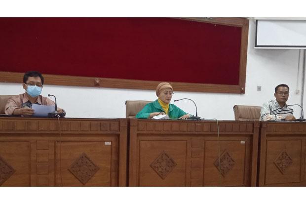 title  Rektor Sebut UCY Dicatut untuk Penganugerahan Gelar bagi Sri Sultan HB X  Rektor Sebut UCY Dicatut untuk Penganugerahan Gelar bagi Sri Sultan HB X