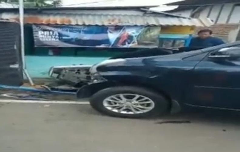 Mobil Tabrak 2 Sepeda Motor di Purwokerto, 1 Pengendara Tewas
