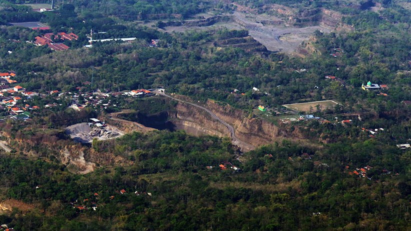 Tambang Galian C Ngoro Mojokerto Menggurita, Permukiman Warga Terancam Bencana - Bagian 1