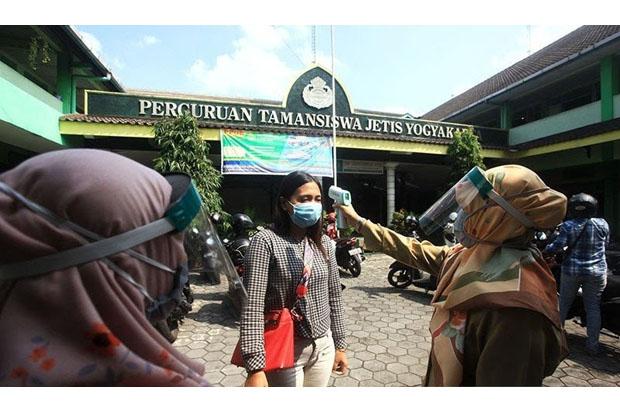 title 234 SMA dan SMK di DIY Gelar Uji Coba PTM Pada 4 Oktober 2021 234 SMA dan SMK di DIY Gelar Uji Coba PTM Pada 4 Oktober 2021
