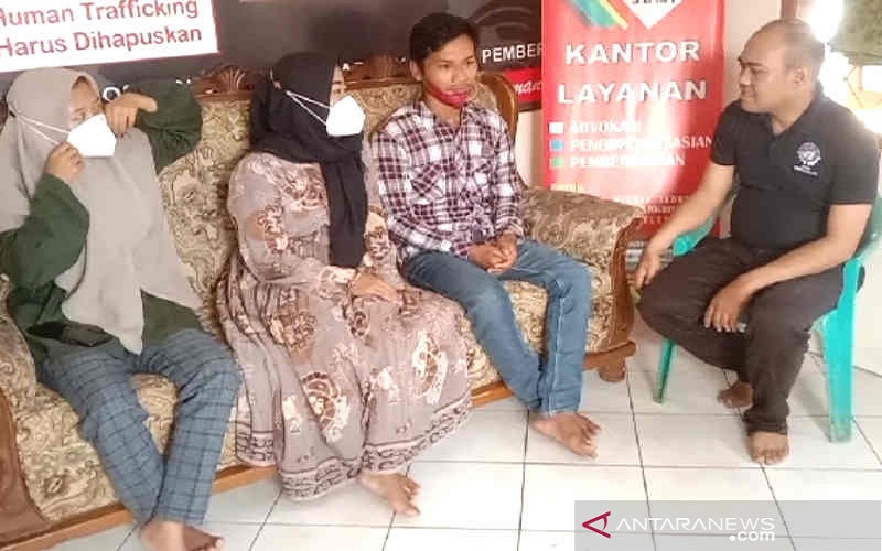 SBMI Indramayu Berjuang Pulangkan TKW Rokayah yang Sakit di Irak