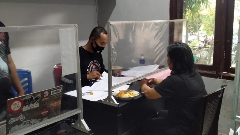 Beli Buah Rp16 Juta Hanya Bayar Rp500.000, Wanita di Lampung Diborgol Polisi