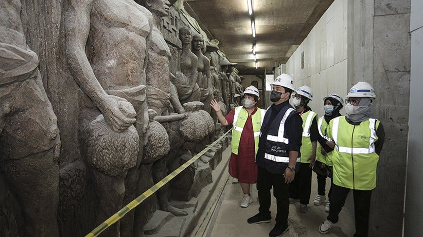 Menteri Erick Thohir Cek Progres Renovasi Gedung Sarinah - Bagian 1