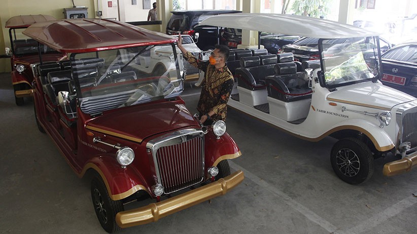 Mobil Listrik Klasik Disiapkan untuk Transportasi Wisatawan di Kota Solo - Bagian 1