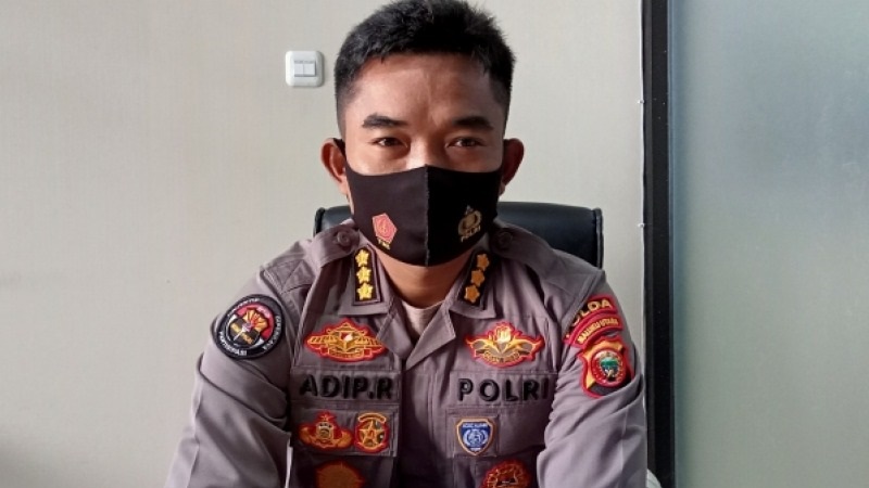title 4 Pemuda di Ternate Dikeroyok Polisi, Polda: Sedang Kami Proses 4 Pemuda di Ternate Dikeroyok Polisi, Polda: Sedang Kami Proses