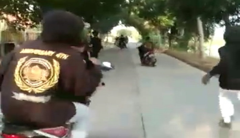 Tawuran Antarpelajar SMP di Karawang Semakin Brutal, 2 Kritis Kena Bacok