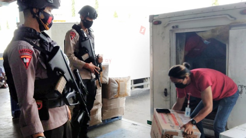 title Sulut Ketambahan Stok 45.500 Vial Vaksin Covid-19 Sulut Ketambahan Stok 45.500 Vial Vaksin Covid-19