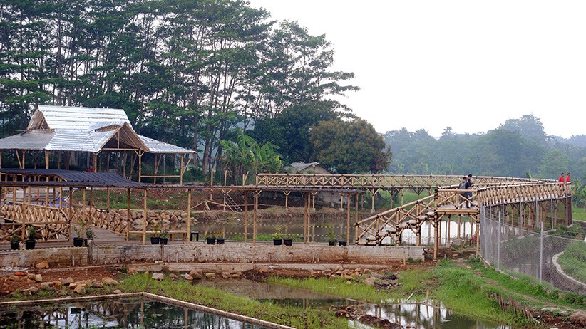 Wisata BTS Perpaduan Kuliner dan Pemandangan Persawahan - Bagian 2