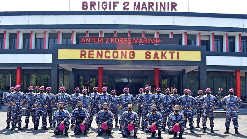 Tradisi Kenaikan Pangkat Perwira Pertama Brigif 2 Marinir - Bagian 3