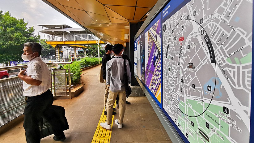 Wajah Baru Halte Stasiun Palmerah Berkonsep Futuristik - Bagian 6