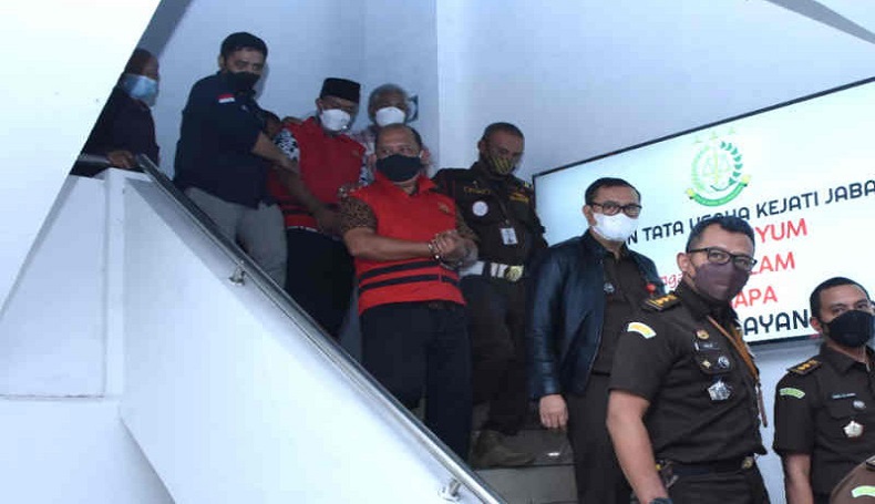 title 2 Pejabat di Indramayu Jadi Tersangka Korupsi, Begini Respons Bupati 2 Pejabat di Indramayu Jadi Tersangka Korupsi, Begini Respons Bupati