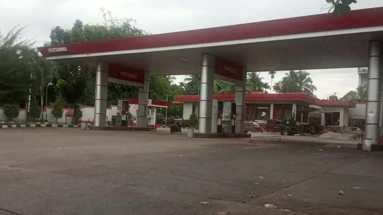 BBM di Lubukbasung Langka, SPBU Sudah Tutup 2 Hari