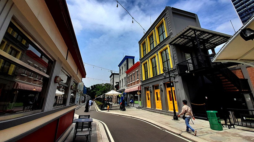 Menikmati Wisata Rasa Amerika di Broadway Alam Sutera  - Bagian 2