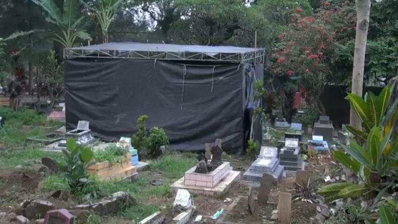 Polisi Autopsi Ulang Korban Pembunuhan di Subang, Bongkar Makam Tuti dan Amelia