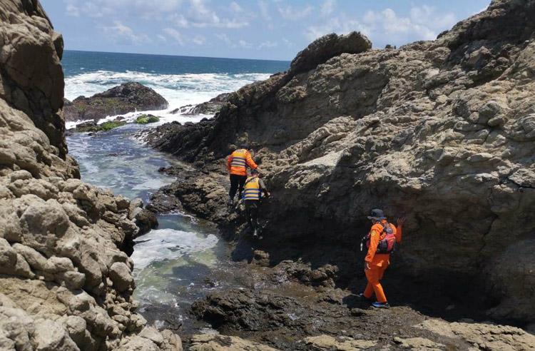 Jasad Polisi yang Jatuh ke Laut Gunungkidul Belum Ditemukan, Pencarian Dilanjutkan Besok Pagi