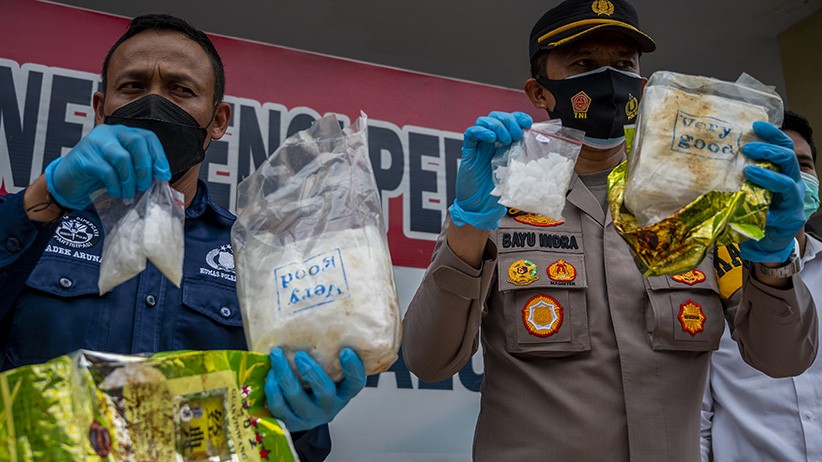 2 Pegawai Lapas Palu Jadi Bandar Narkoba, Barang Bukti 4 Kg Sabu - Bagian 1