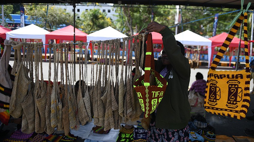 Pasar Noken Ramaikan PON Papua - Bagian 1