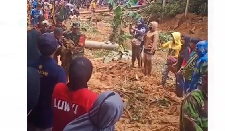 title 4 Orang Sekeluarga Tewas akibat Banjir dan Tanah Longsor di Luwu 4 Orang Sekeluarga Tewas akibat Banjir dan Tanah Longsor di Luwu