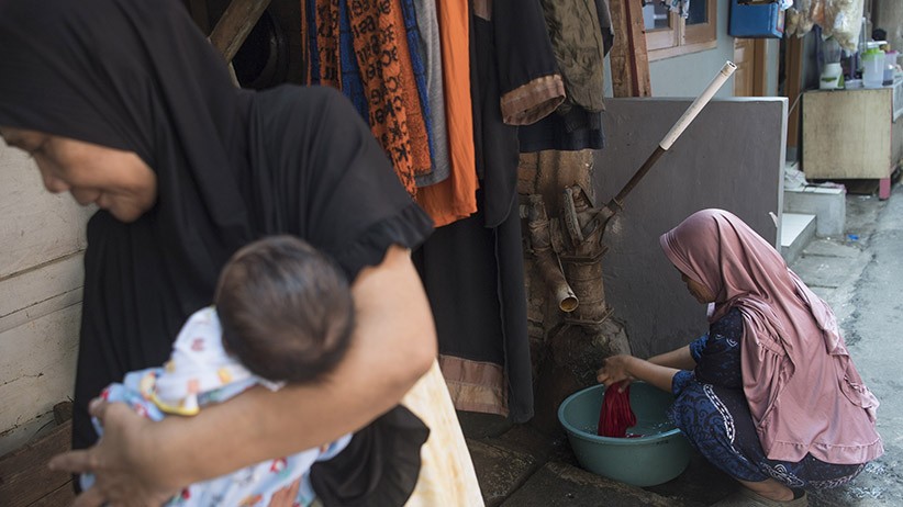 Warga Ibu Kota Diimbau Kurangi Penggunaan Air Tanah - Bagian 3