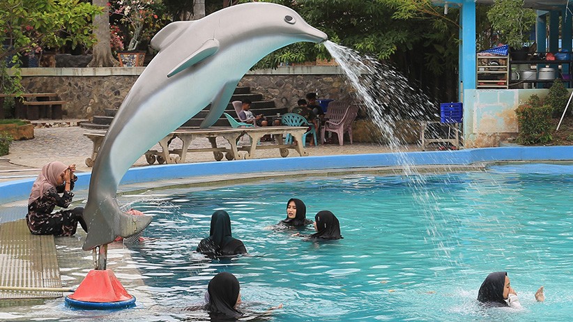 Kawasan Pemandian Aceh Mulai Dibuka - Bagian 1