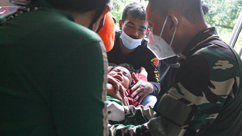 Wing 1 Paskhas bersama MNC Peduli Gelar Sunatan Massal - Bagian 2