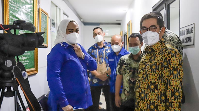 Buktikan Partai Demokrat Moeldoko Tidak Sah, Hamdan Zoelva Miliki Ratusan Fakta Hukum - Bagian 2