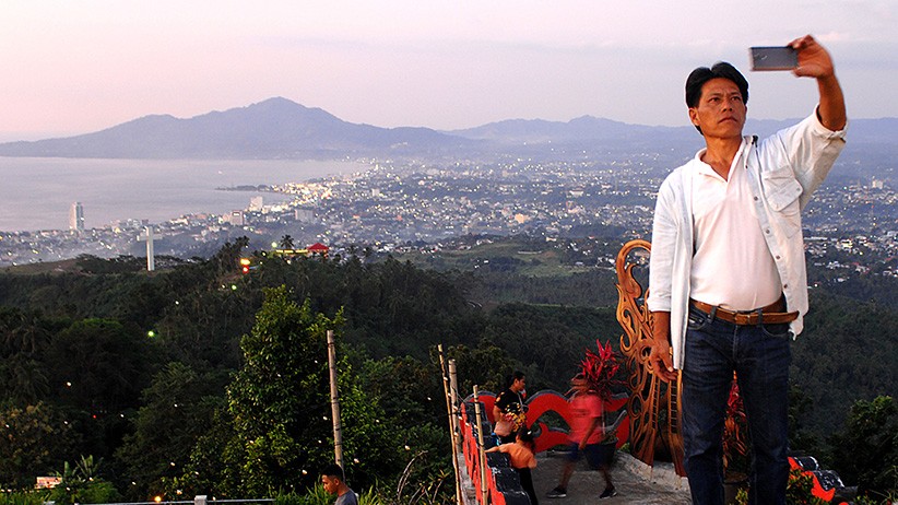 Menikmati Indahnya Pemandangan Kota Manado dari Puncak Makatete - Bagian 1